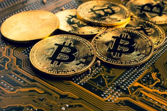 بتكوين-bitcoin:-العملة-الرقمية-التي-تشعل-ثورة-في-عالم-الاقتصاد-والتداول